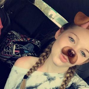 Meet your Posher, Katelyn